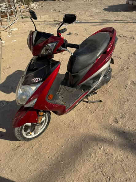 السلام عليكم 
سكنس لد رياضيه 
دراجه للبيع جديد
مزوده بكلشي بلادي 
رمبه بشهر 9 مأخذه وموجود وكاله 
الله شاهد ماخذه مليون و700 وموجوده مكاتبه
وهسه سعره مليون و400 وبيه مجال
العنوان بغداد الزعفرانيه 
هاتف 📞 ***********
