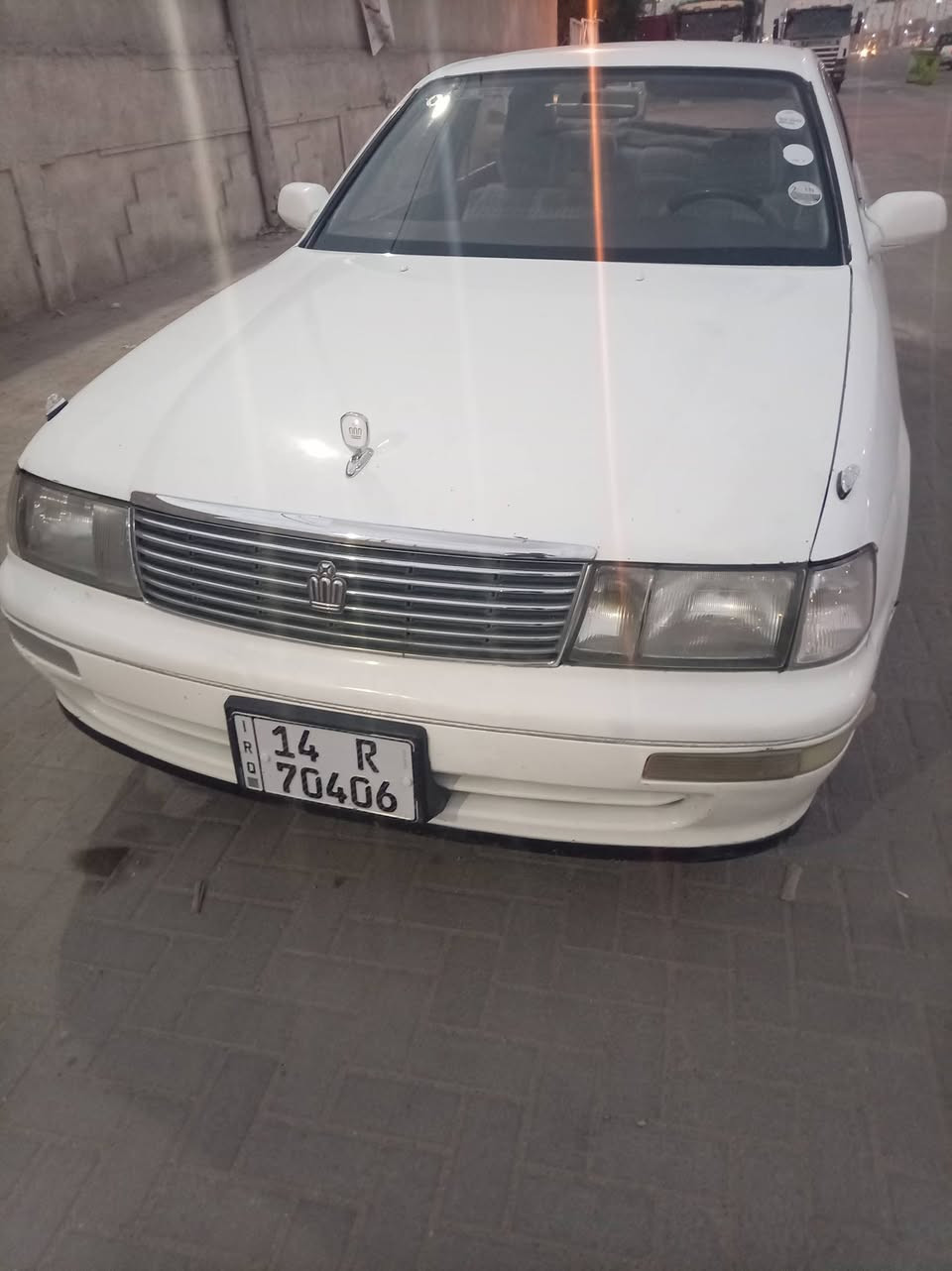 سلام عليكم بطه متصل سياره جديده مكفوله من الكص ونقل وضربه رقم جديد تحويل ثاني يوم السعر ٧٠ العنوان ابو لخصيب حمدان ***********
