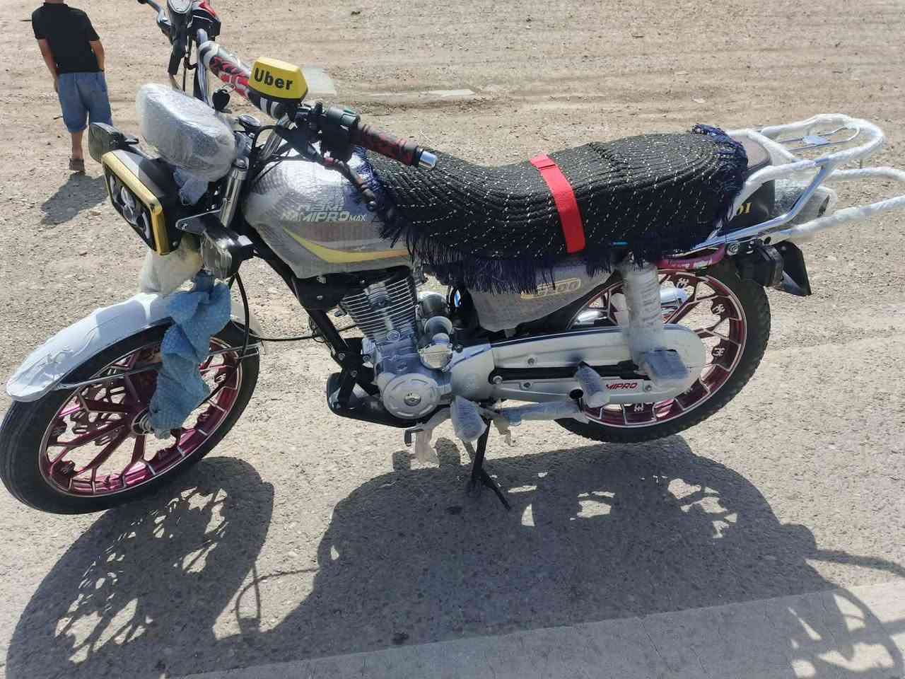 السلام عليكم شباب نامه برو 25 شكل 26 200cg دراجه خير من الله كهربائياتها شغاله دراجه فول مواصفات بصمه تشغيل عن بعد لون مميز شلعه دراجه مرتبه مال جناي سلف وهندر للبيع او مراوس حسب القناعه بس كون دراجه لو 26او27 مكاني ديالى شهربان السعر 725 وبيها مجال حق الجيه للتواصل والاستفسار الخاص موجود او التعاليق .


**إذا كنت صاحب هذا الإعلان وتريد حذفه لأي سبب، رجاءا أرسل رسالة إلى الدعم الفني**