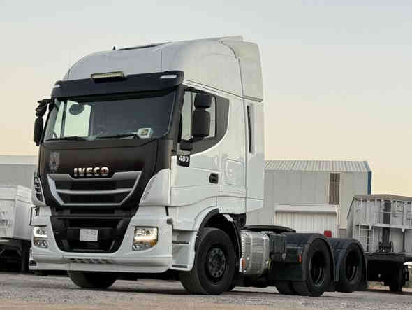 نوع :افيكو راس تريله بلادي سحال دبل تاير دبل قماره  عالي سبرينك امامي
موديل:2016✅ 
حجم :480 ✅
لون :   ابيض  ✅
مواصفات: هاف تبريد ثلاجه حساس كاميرا كاسحه ريموت روبستون لاسيكي دبل منامي برده كهرباء
گير : أوتوماتيك 
رقم : كاتي
سعر: 285$ شدتين وخمسة وثمانون ورقة دولار /28500$
العنوان: معرض به لين في اربيل قوشتبه شارع العام 
*********** بەڵێن  / أبو علي 
***********

رجاءً عدم الاتصال  بعد ساعة 🕙 🔟 عشرة لليل

موقع جديد معرض به لين اربيل قوشتبه مدينه المعارض الأول معرض على الأيسار 
موقع معرض https://maps.app.goo.gl/11RXL3FxQzCXFYZL8?g_st=iw
