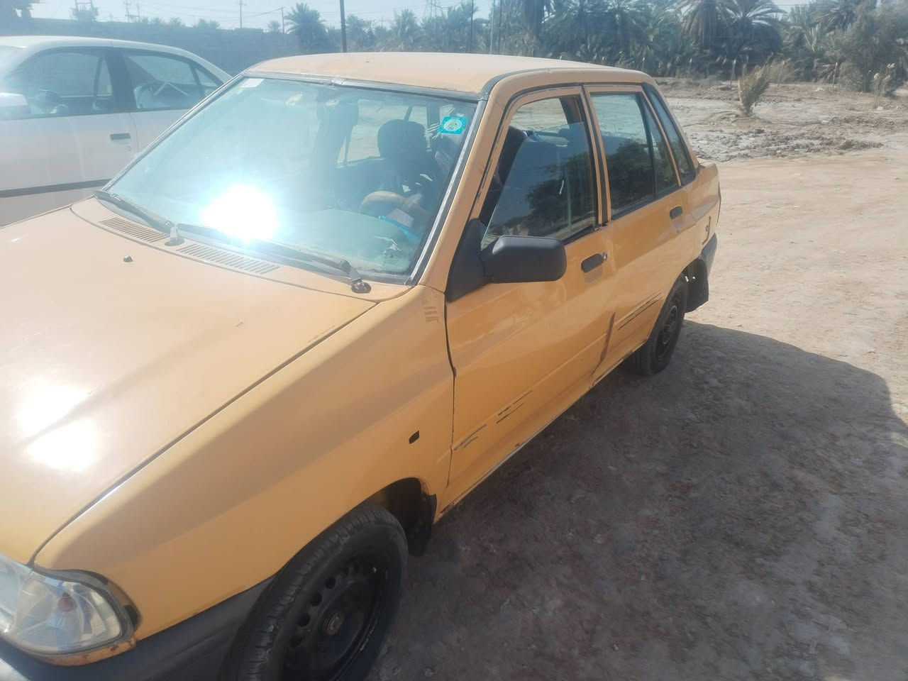 سلام عليكم سايبا موديل ١٢ رقم انكليزي ستوني كملته  مصفر هيئه وغرامات  جاهزه السياره كهربائيات كلها شغاله تخم تاير جديد  مكينه كيا برايد سعرها 25 وبيها مجال مكلف بنشرها هذا رقم راعيها  ***********
