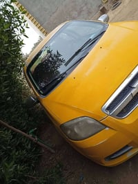 افيو • مسكر تكسي • ٢٠٠٨