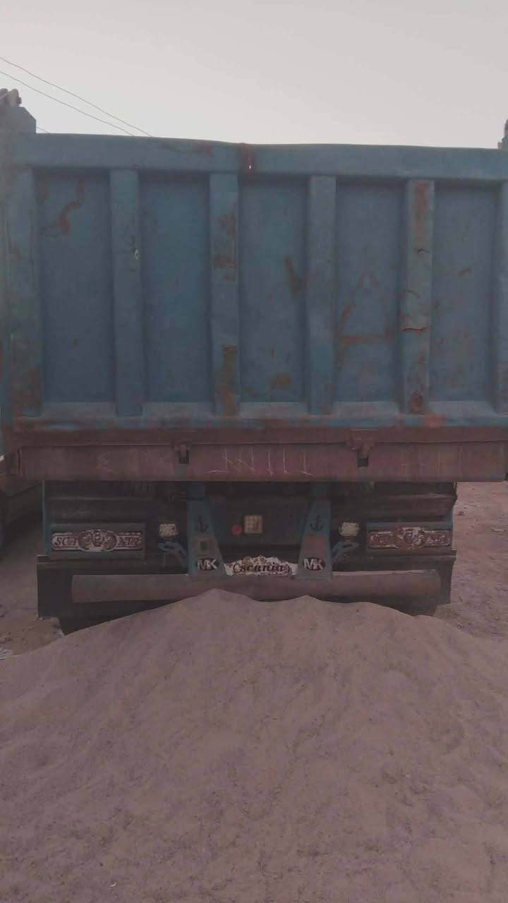 سكانيا للبيع مكينه12ونص كير5/5شاصي مكفول *********** الاتصال على رقم

