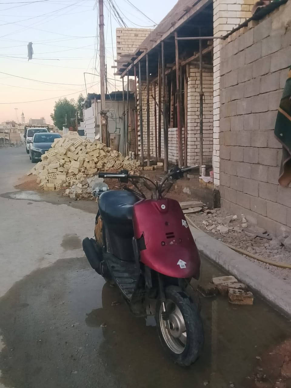 سلام عليكم دراجة بطة 60 هندر واحد تشتغل كفراتها موجودة السعر 120 وبيها مجال بسيط للشراي مكاني بغداد رقم الواتساب 776 609 4301
