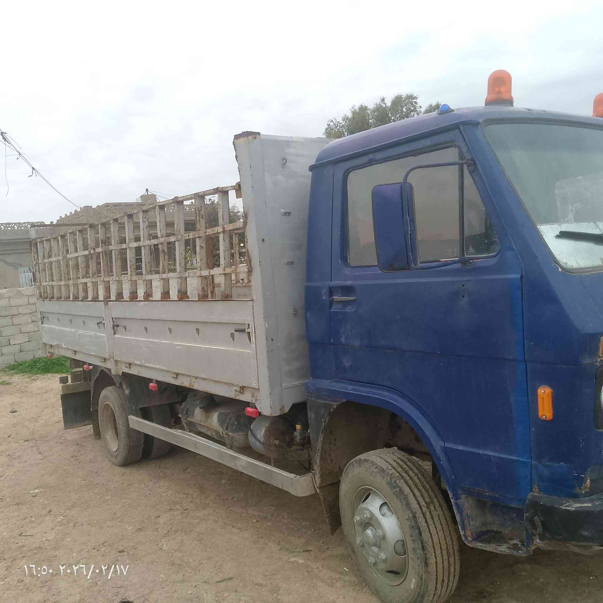 سلام عليكم ورحمه الله وبركاته سياره مان مكينه وكير البي طخم تاير جديد السفسار انتصال عل رقم ***********
