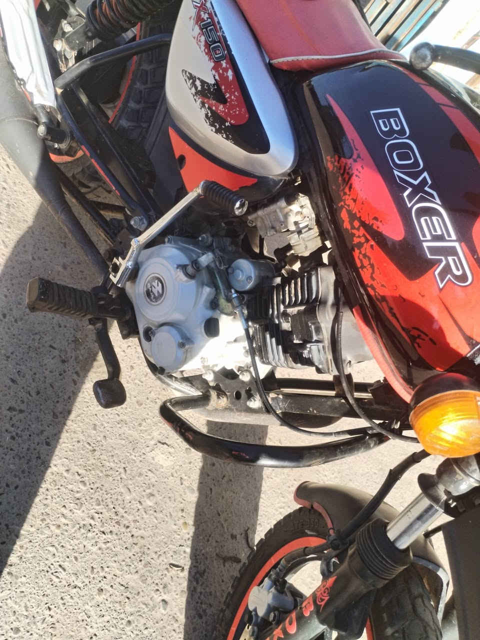 السلام عليكم دراجه بوكسر البيع موديل(21)البيع اوراق كاملا *********** مكاني العماره العزير
