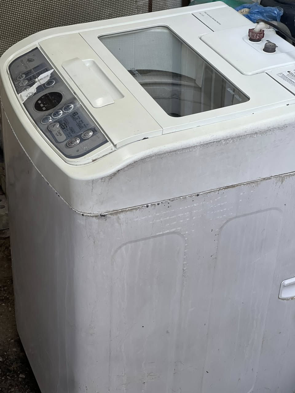 غسالة للبيع اوتوماتيك ماركة سامسونج حجم 8ك السعر 175 وبيها مجال للشراء التواصل مع الرقم ***********

