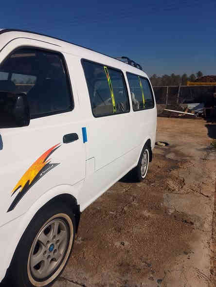 كيا بريجو منغولي 2005مكينه كير أكسن مكفول شواصي اربعه مكفولات سنويه 27سعر 130رقم صاحب سيارة *********** //*********** صبغ حسازم جماليه
