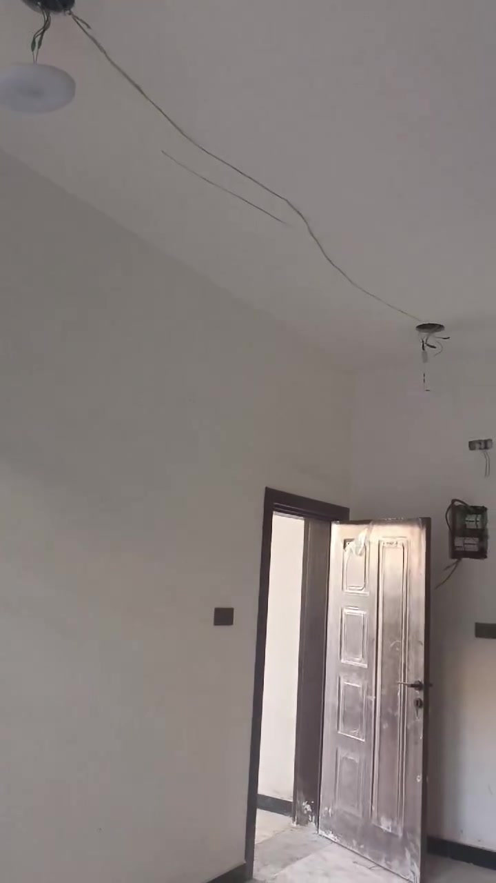 السلام عليكم
اتمنى منكم مشاهده
الفيديو 
لغرض الاستفادة
وعمل الشركات 
اخوكم احمد الطائي التاسيسات الكهربائية
***********
