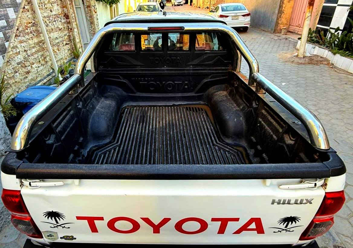 هايلوكس موديل 2015 
وارد كويتي 
ماشيه 235 الف
محرك 2700، 4 سلندر، 5 نمر
فور ويل 4*4
اشاير بلمري
جام كهرباء
تحكمات استيرن
لد الأمامي
درع لامامي
دواسات جانبيه
هوك خلفي
مسجل
رقم اربيل الجديد
سنويه جديده
مكفوله ما عدا بارد خفيف بلچاملغ الوره كد الشبر
السعره 230 ورقه
الرقم الهاتف ***********
