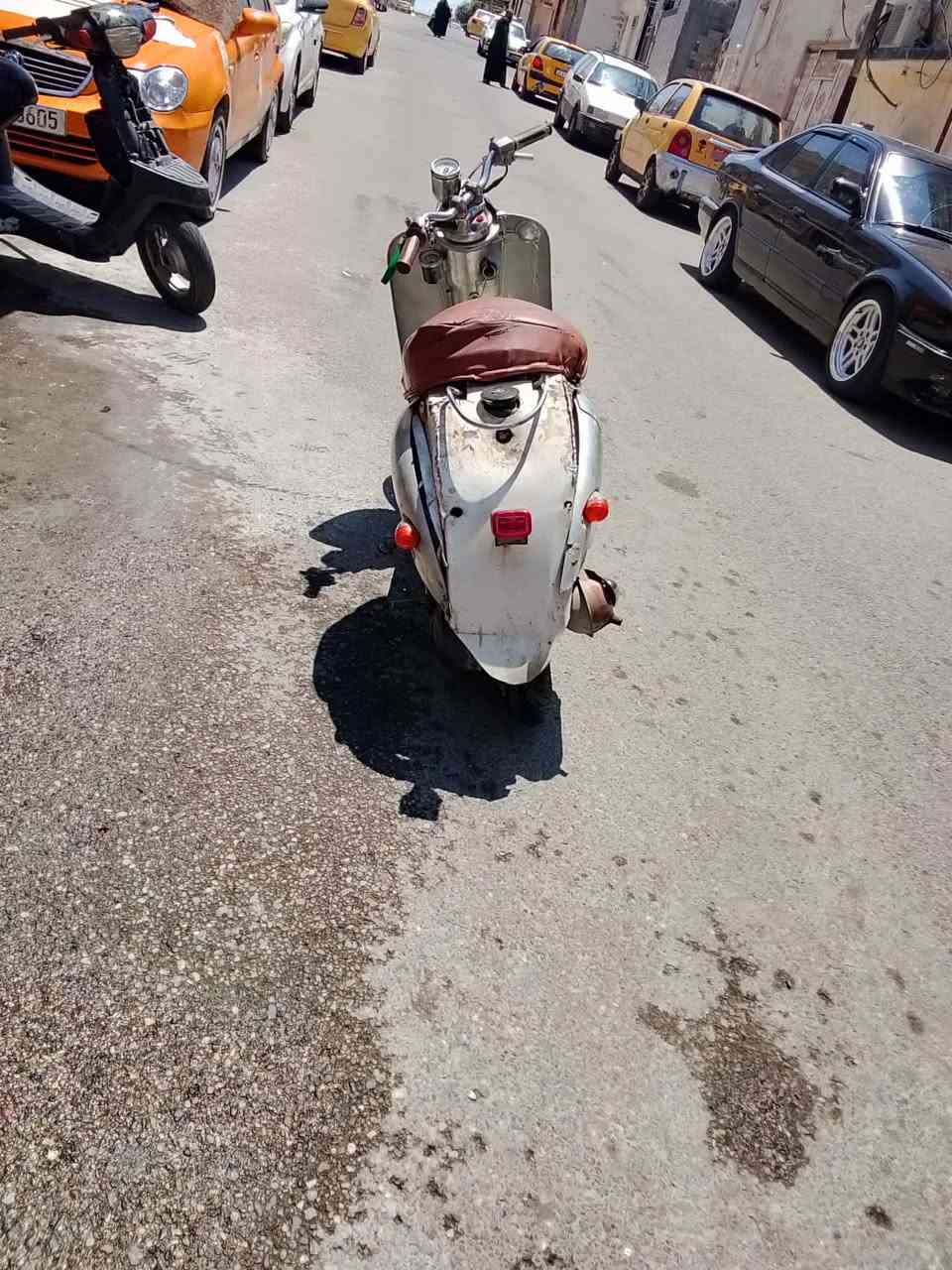 للبيع شغال محرك نشط سلف يشتغل وايرمنيه شغاله السعر 130جانب الايمن ***********
