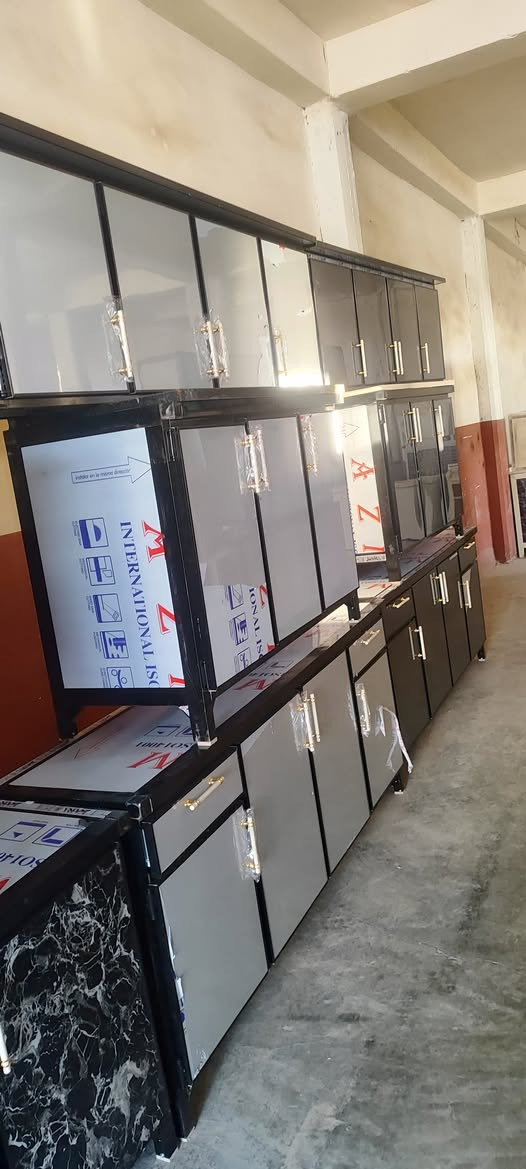 معرض سيف التميمي العنوان الحويجه شارع اليرموك العريض قرب شارع اطباء للاستفسار ***********او***********
