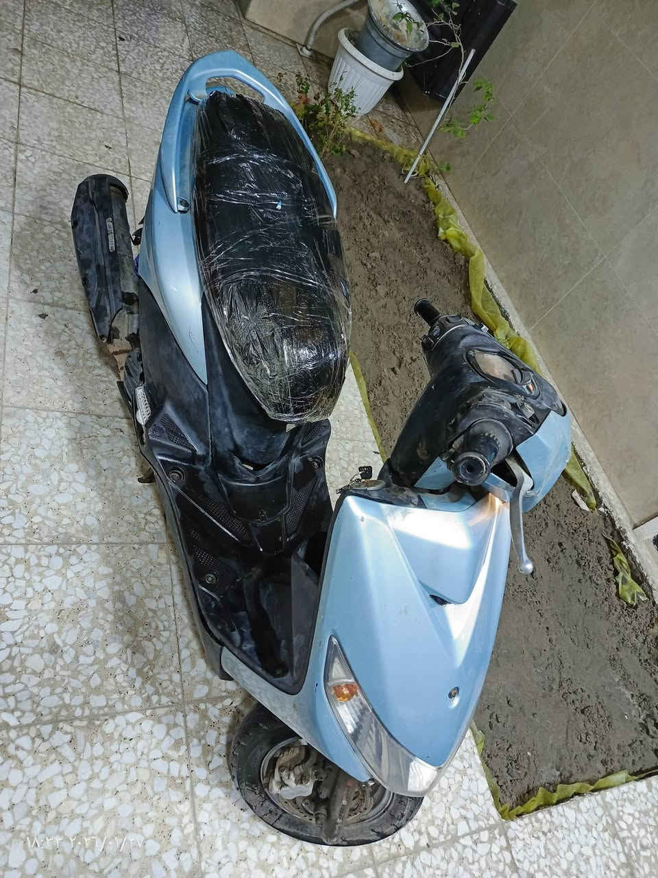 السلام عليكم ماكس حديث نوزل شغالة بيها نواقص قليلة سعرها ٣٠٠ وبيها مجال
العنوان بغداد الشعب 
***********
