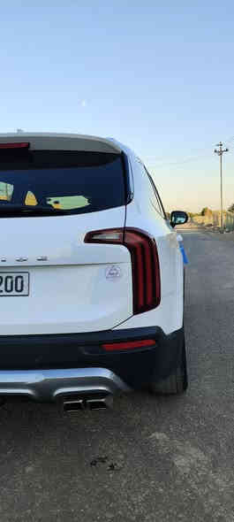 سلام عليكم كيا  تلورايد موديل،، 2022السيارة وارد أمريكي فول مواصفات
1.رادار أمامي + خلفي 
2.فتحت سقف
3. أشاير بل مري 
4.لد نهاري لون شمسي 
5.ويل حجم 20
6.جنطة كهرباء
7.تشغيل عن بعد 
8.كامرة خلفية
9.عدسات زينون
10.كشن منفصل لون اسود vip
11.تدفئة تبريد كشنات أمامية
12.تبريد مركزي 3 قطع 
13.برد خلفية دفن بلادي 
14.ترحيب
15.كشن السائق كهرباء بل كامل 
16.كشن الصدر كهرباء 
17.نقطة عمياء
18.مانع انزلاق
19. تحديد مسار
20.أوتو هولد
21.سايد يريد دگمة
22.اربع مودات قيادة 
23.الوضع الاقتصادي عند وقوف السيارة 
24.شاشة چبيرة 
25. تعتيم المراية 

السيارة بعد بيها هواي مواصفات ما مذكورة .
مرقم أربيل رقم حلو تحويل شوكت ما يعجبك السنوية بأسمي .

الضرر:. موضع بل منشور الچاملغ خلف الراكب معدل على البارد +صبغ و بيهة بحچة بطول الاصبع فقط الباقي كلة مكفول كفالة عامة من گشر و تكحيل و مكينة.    السيارة وياها بصمتين 

للاستفسار و معرفة السعر : ***********
