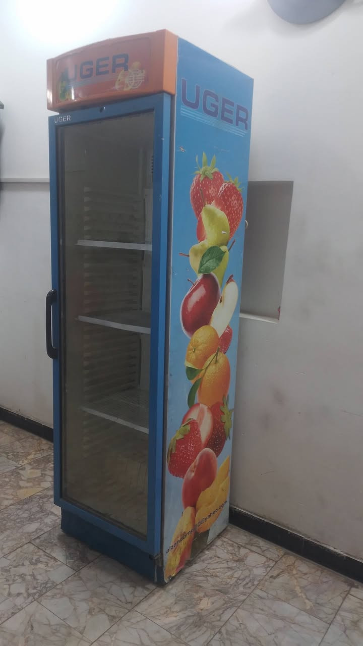 عارضة عمودية..
شغالة عل الفحص...
شرط تبريدها فوووول
ب ١٥٠  الف
بغداد الشعب ***********
الشراي يتصل واتساب او رصيد،،،
ممتواجد عل النت...لايوجد توصيل
