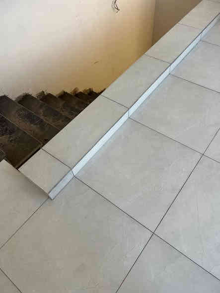 خلفة  السيراميك وارضيات اخذ ترميم واخذ  كرسته وعمل اشتغل كافه انواع السيراميك ومتواجد في الزعفرانيه ونشتغل مناطق مهجوره  واللي يحب يتواصل رقمي ‏
‪0774 503 9497‬‏

 وكادر  متكامل في العمل في ادارة علاوي الساعدي
