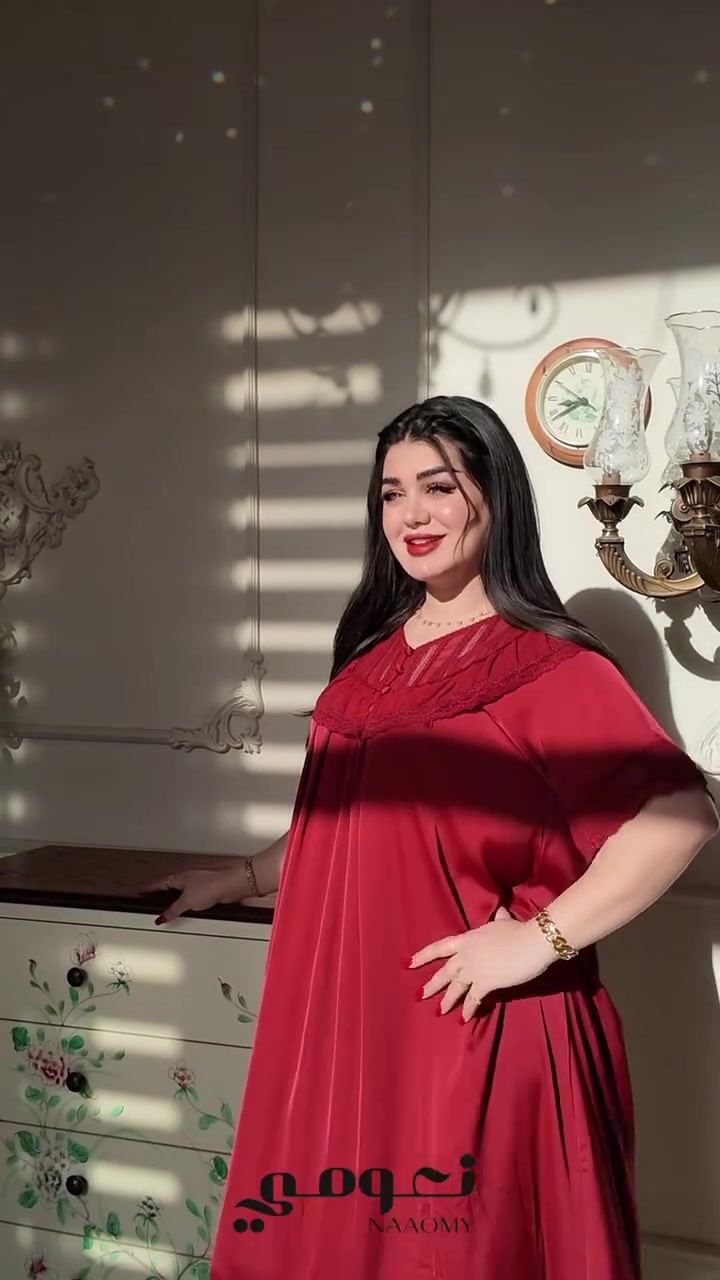 تألقي بدشداشة ستان أنيقة ✨
من تصميم وتنفيذ نعومي، بخامة ناعمة ومريحة تمنحكِ إطلالة راقية ولمسة أنثوية مميزة.

 السعر: 40 ألف
📍 متوفرة لدى فروعنا:

المنصور – مول بابيت
زيونة – شارع الربيعي
الأعظمية – شارع الضباط
العمارة – ميسان


**إذا كنت صاحب هذا الإعلان وتريد حذفه لأي سبب، رجاءا أرسل رسالة إلى الدعم الفني**