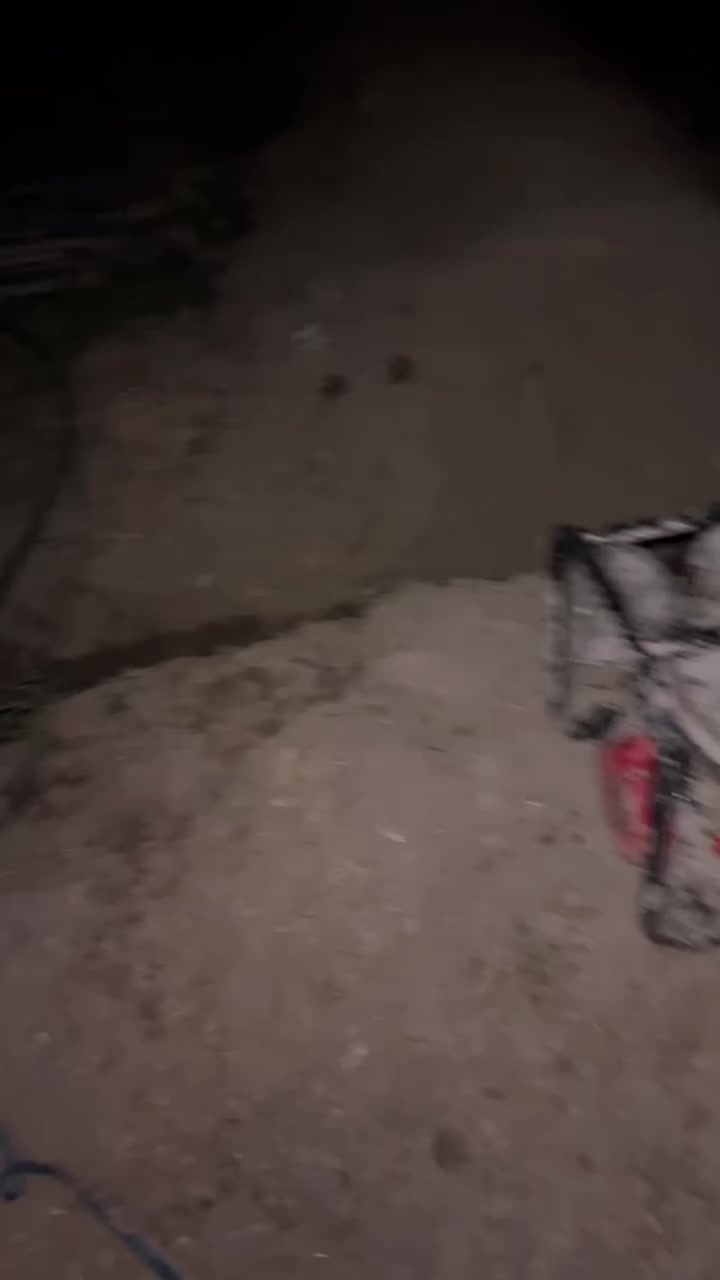 حفر الابار في جميع محافظة ذي قار المتر ب8                      ***********
