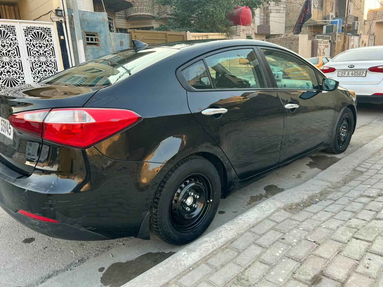 فورتي للبيع 2016 سياره تبديل بس بنيد بدون دواخل كفاله من الصبغ السعر 110 وبيها مجال الشراي يتصل ما متواجد على الفيس محرك وكير ما مفتوحات
محرك 2000 دوش هذا رقمي ***********
رقم كربلاء باسمي
