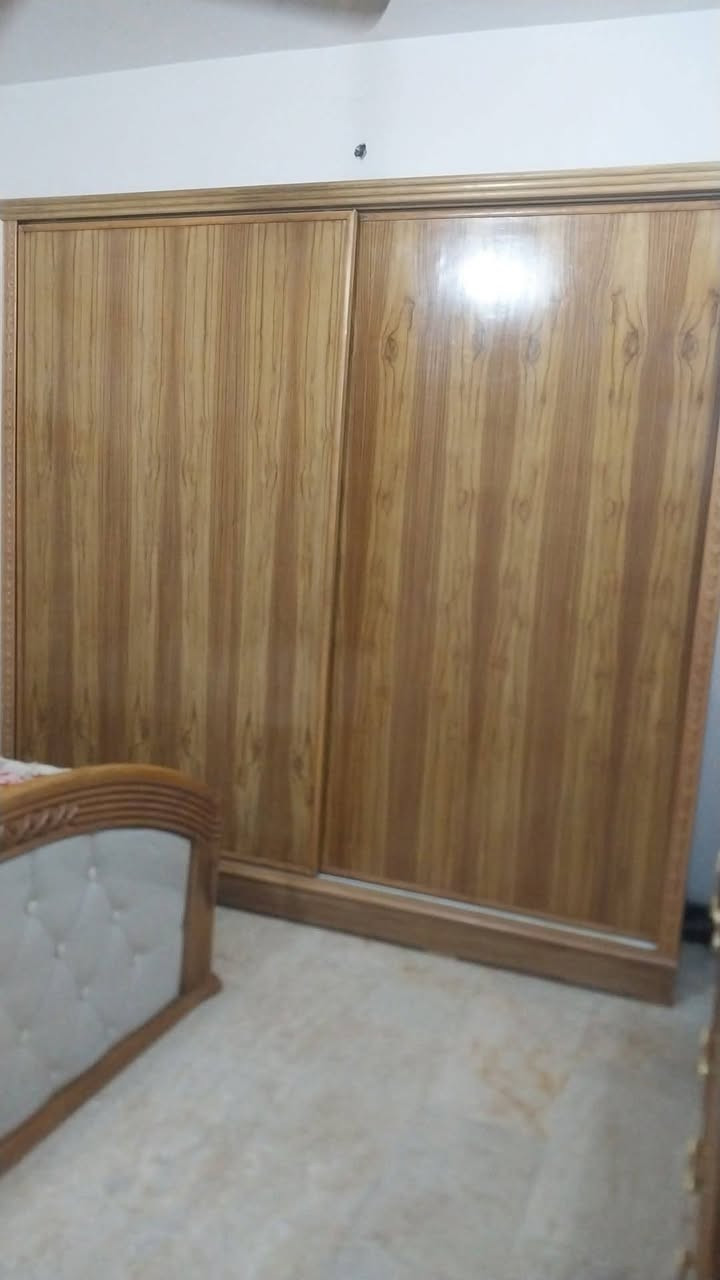 غرفه نوم للبيع ***********
