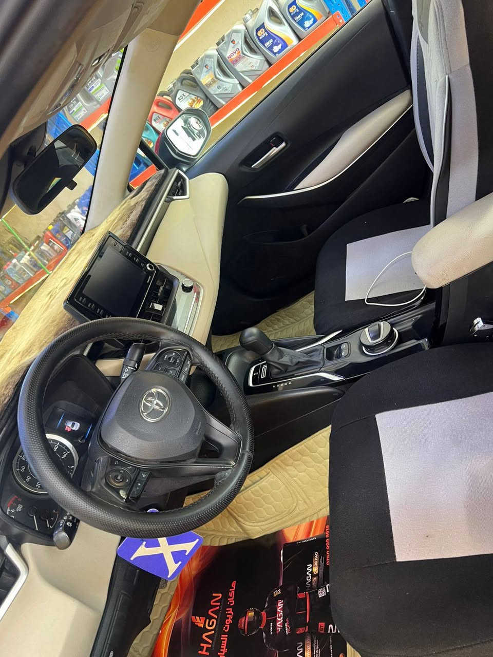 مراوس بسيارة عاليه كورلا موديل 22 وارد محرك 1800 المرغوب ماشيه 60 الف  رقم بغداد بأسمي صدر جديد تبريد بلاد ثلج دوشمه جديده تخم تاير جديد بجم كبس بلاد حادثها بابين تبديل وقطع صبغ محرك كير وكهربائيات وصدر مكفولات مكانها بغداد الدورة  السعر 137 ورقه ***********
