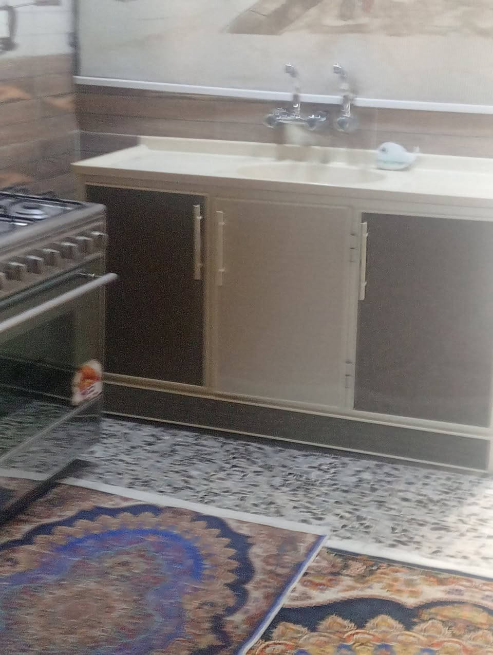 سلام عليكم غراض للبيع مكاني مدينه شارع صيانه 
تصل وتدلل *********** او ***********
