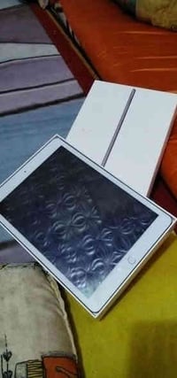 آيباد ٩ • ٦٤ • ناصريه