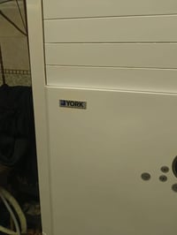 سبلت يورك ٣ طن جهاز نظيف كلش مع كامل اغراضه للبيع مكاني البياع 0777771...