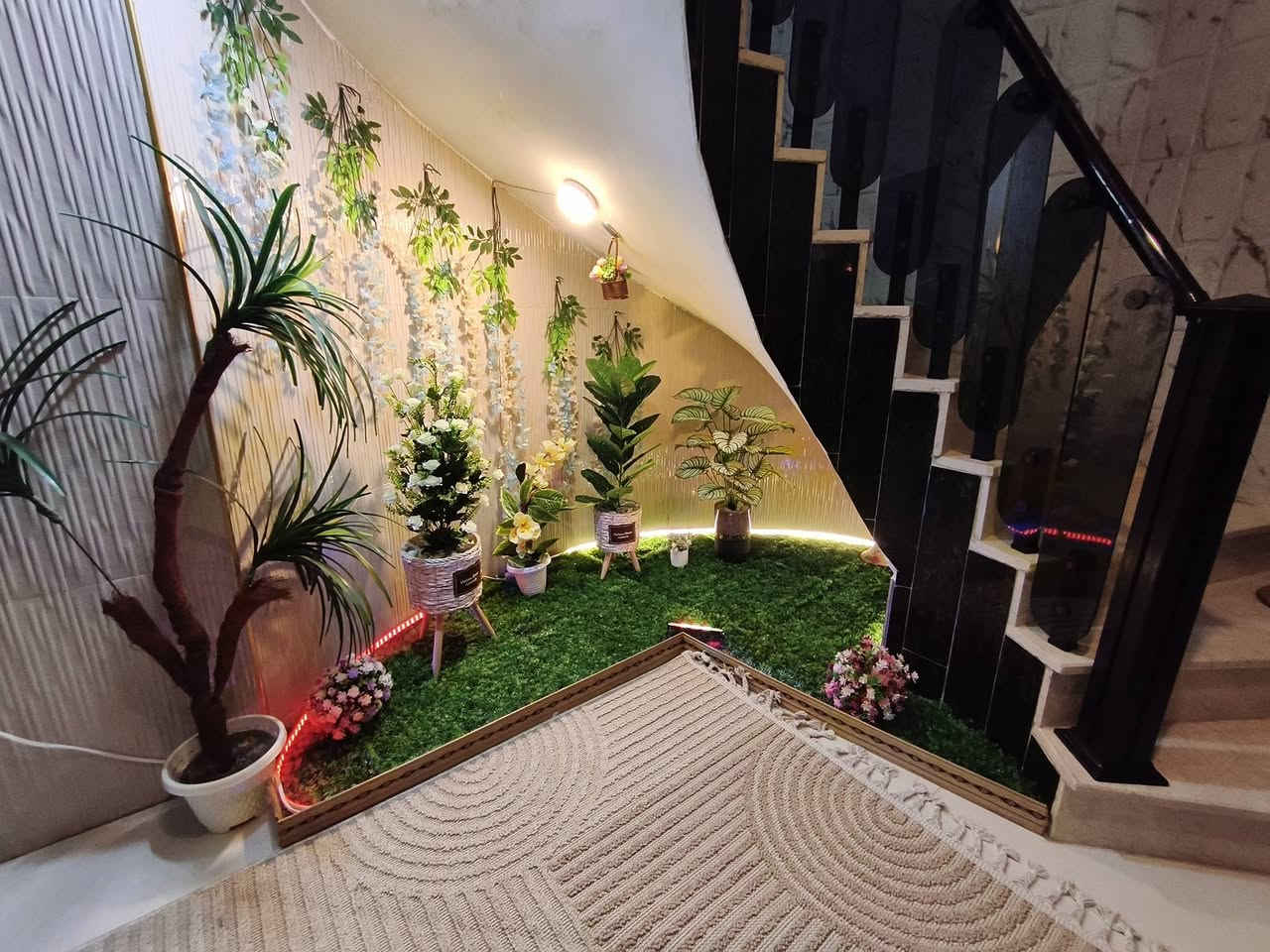 جانب من عملي الفني 🤲💯
يستاهل كل خير صاحب هذا الجمال والنزاكه 
كل ما عليك تتصل والباقي علينا 
***********📞☎️
