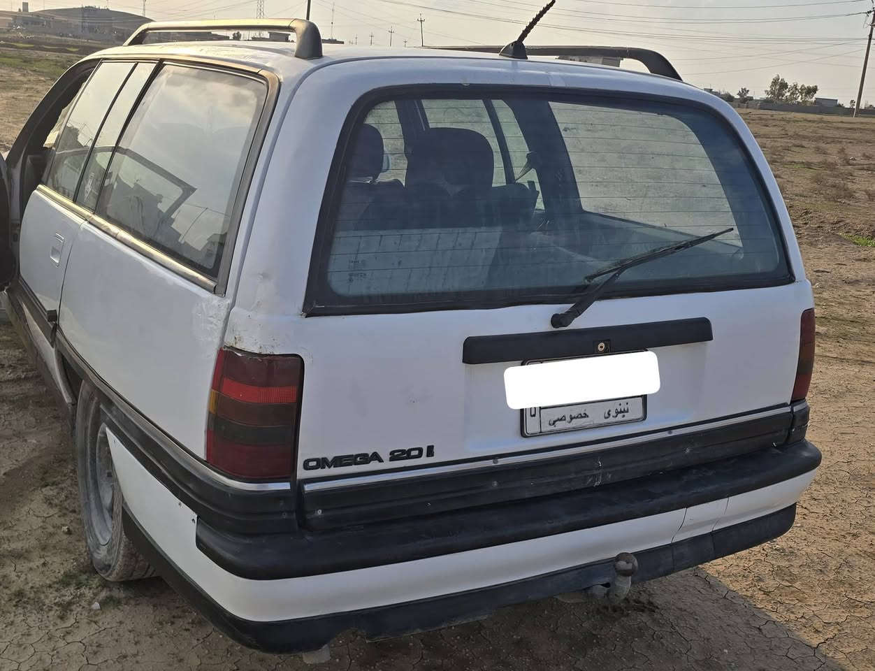 اوميكا موديل 91 رقم نينوى ألماني
حجم 20 صبغ ما بيها فقط شبر بارد
دوشمه جديد وتخم تاير جديد
محرك لا صرف ولا نفخ مكفول
وشرط الوكاله والتحويل وعندها كوبون 
للإستفسار الاتصال بالرقم
***********
