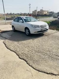 هونداي لنترا • ٢٠١١ • القيارة