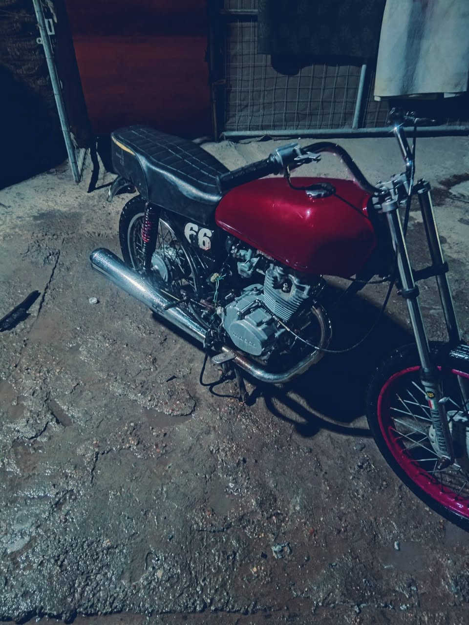 السلام عليكم نامي موديل 17 كلك مكفوله دراجه حلوه ونظيفه وجاهزه مال شغل السعر 275 وبيها مجال***********❤💙
