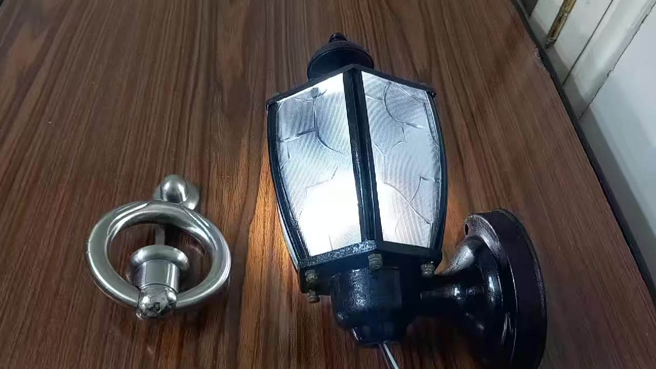 كشاف كبير وقوى يصلح لجميع الأبواب ومعاة طراقة تقيلة تصلح لجميع الأبواب أيضآ الاثنين للبيع ب٥٥٠ج بالشحن


**إذا كنت صاحب هذا الإعلان وتريد حذفه لأي سبب، رجاءا أرسل رسالة إلى الدعم الفني**