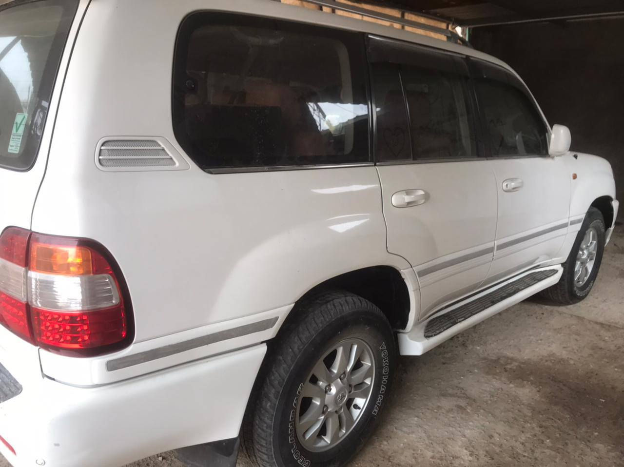 السلام عليكم 
لاند كروز موديل2004 محدثه 2007 سياره حلوه وجاهزه مصبوغه عام فول مواصفات تنته
 تبريد امامي وخلفي
 ثلاجه
 شاشه كامره
 فور ويل
 دبل تانكي 
المكان البصره ابي الخصيب
 السعر 130 بيها مجال بسيط
السياره ب اسمي
***********
