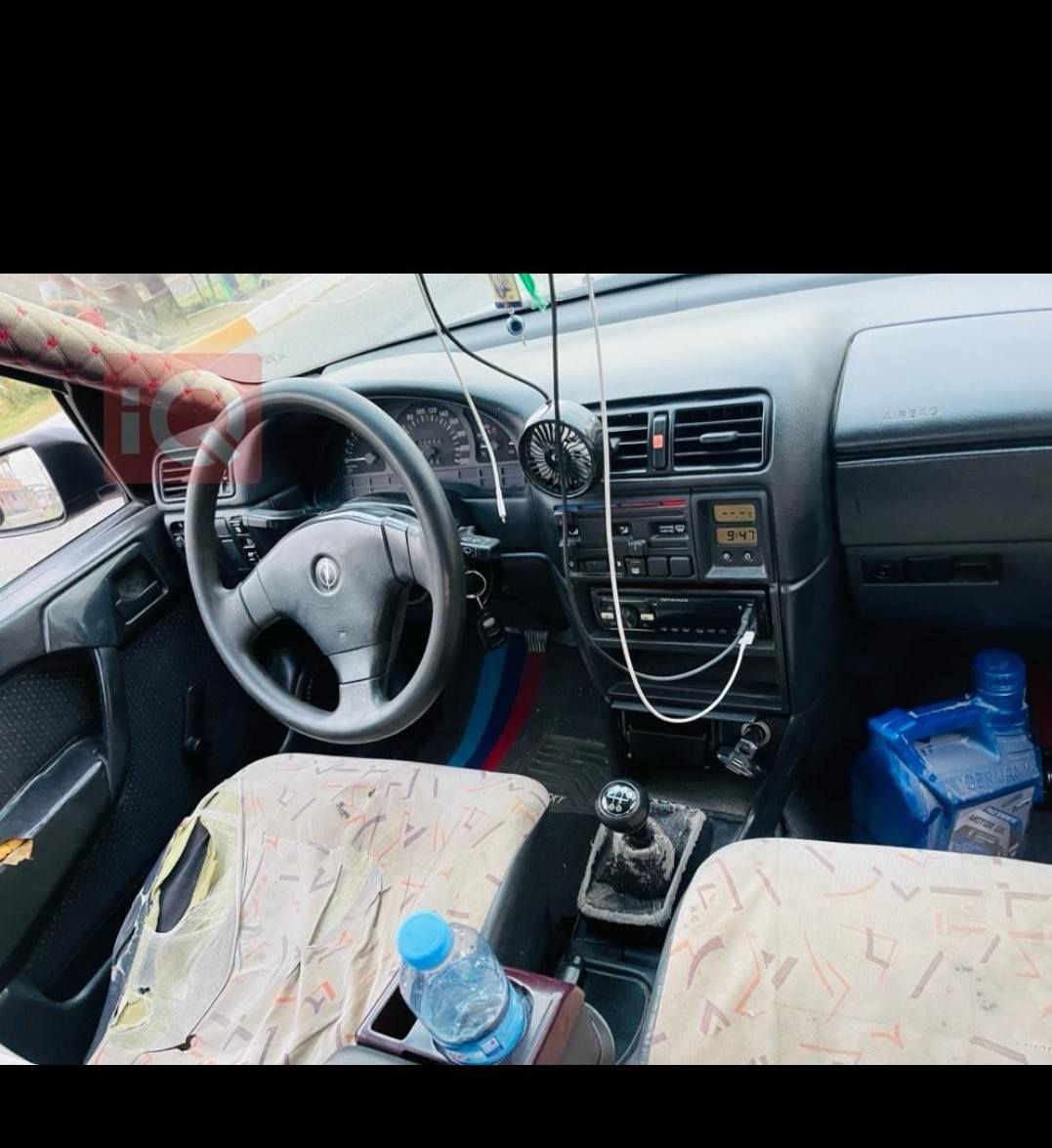 يا الله السلام عليكم من رخصة الادمن
للبيع اوبل فيكتورا موديل 91 بدون ضرر مصبوغة عام للجمالية رقم جديد قبل شهر حولت سنوية لل2031 
هزة جديد  كير محرك صدر خير من الله كهربائيات كلها شغالة طخم تاير جديد السيارة كلها جديدة ومثل ما بالصور 
السعر 35 وبيها مجال مكان السيارة ديالى تقاطع القدس 
***********
