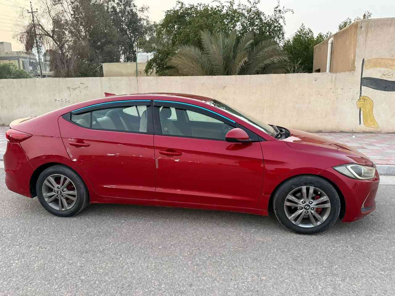 للبيع النترا موديل 2017 امريكي
بدون ايرباك وبدون دواخل
مكينه 2000 دوش كير AT

بيها بابتين كلير وجاملغ خلفي وبنيد بدون دواخل (الحادث بالمنشور)
ماشية 125 
نص فول شاشه جبيره وكاميرا دواره وتحكمات
رقم اربيل بأسم شركة تريد تحويل تريد وكالة
عنواني كربلاء السعر 112 مجالها بسيط

***********
