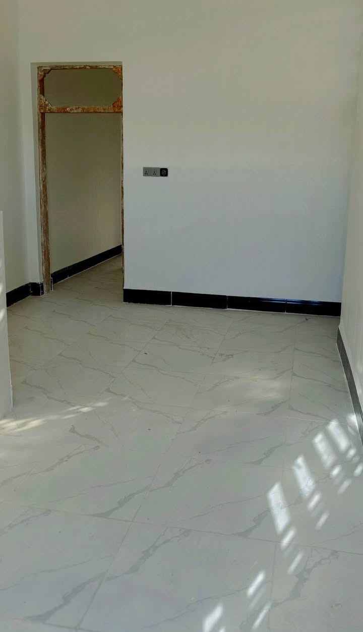 يالله سلام عليكم بيت للبيع 50 متر شارع قنبر يحتوي على غرفه وصاله مفتوحه بناء جديد رقم الدار 66003
الاستفسار  ***********
