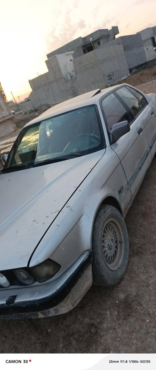 السلام عليكم 
للبيع بيئم 735 موديل ٩١ محرك گير شاصي كهربائيّات مكفول مصبوغه عام جماليه قرفه جديده قبل سبوع دوشمتها اب 500الف سعر 60 مكلف بلنشر رقم صاحبها *********** اي ستفسار اتصل بل رقم
