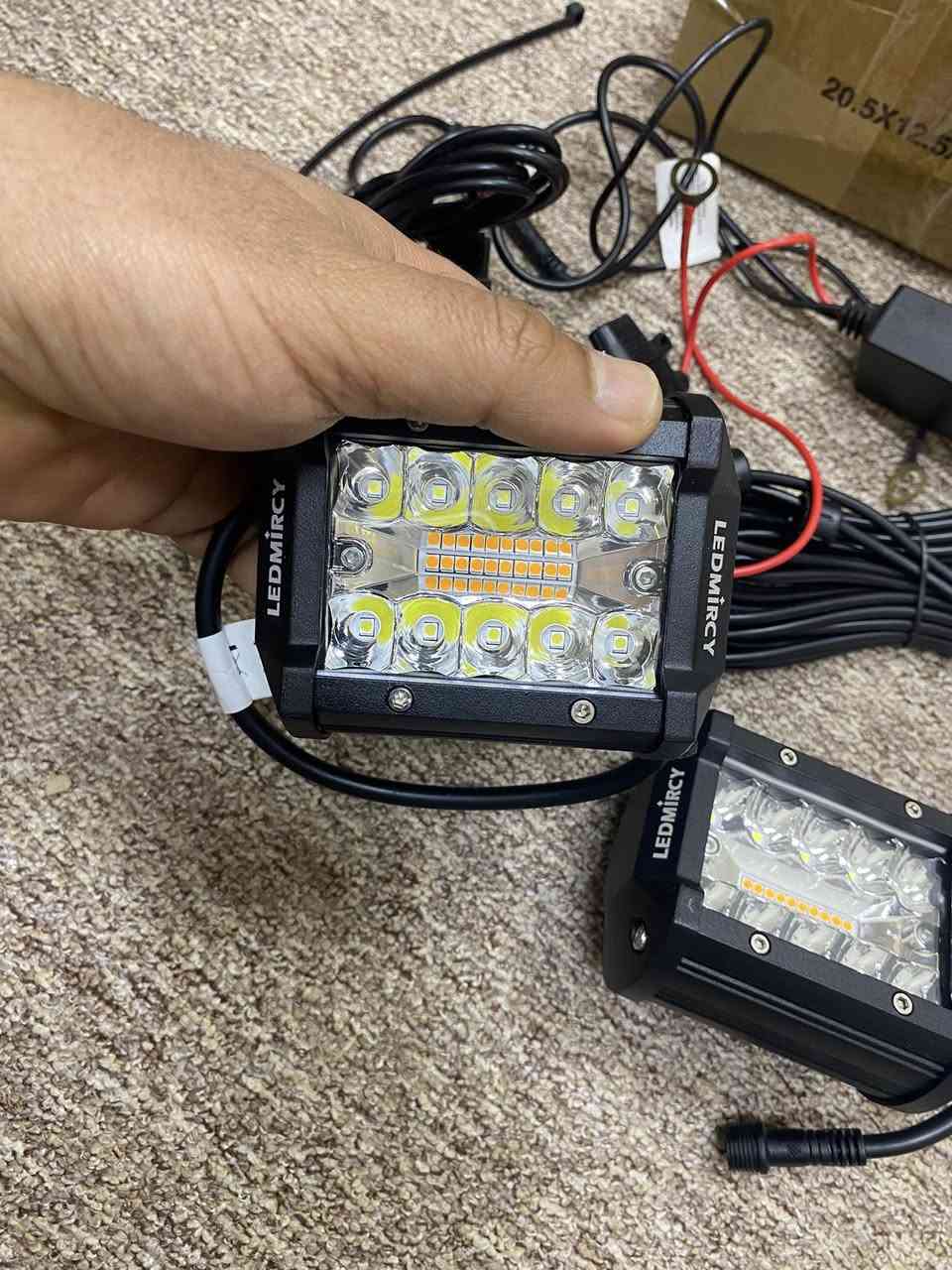 متوفر
كشافات زوج كامل ملحقات
فقط نقص قفايص التثبيت
السعر ٣٠ الف


**إذا كنت صاحب هذا الإعلان وتريد حذفه لأي سبب، رجاءا أرسل رسالة إلى الدعم الفني**