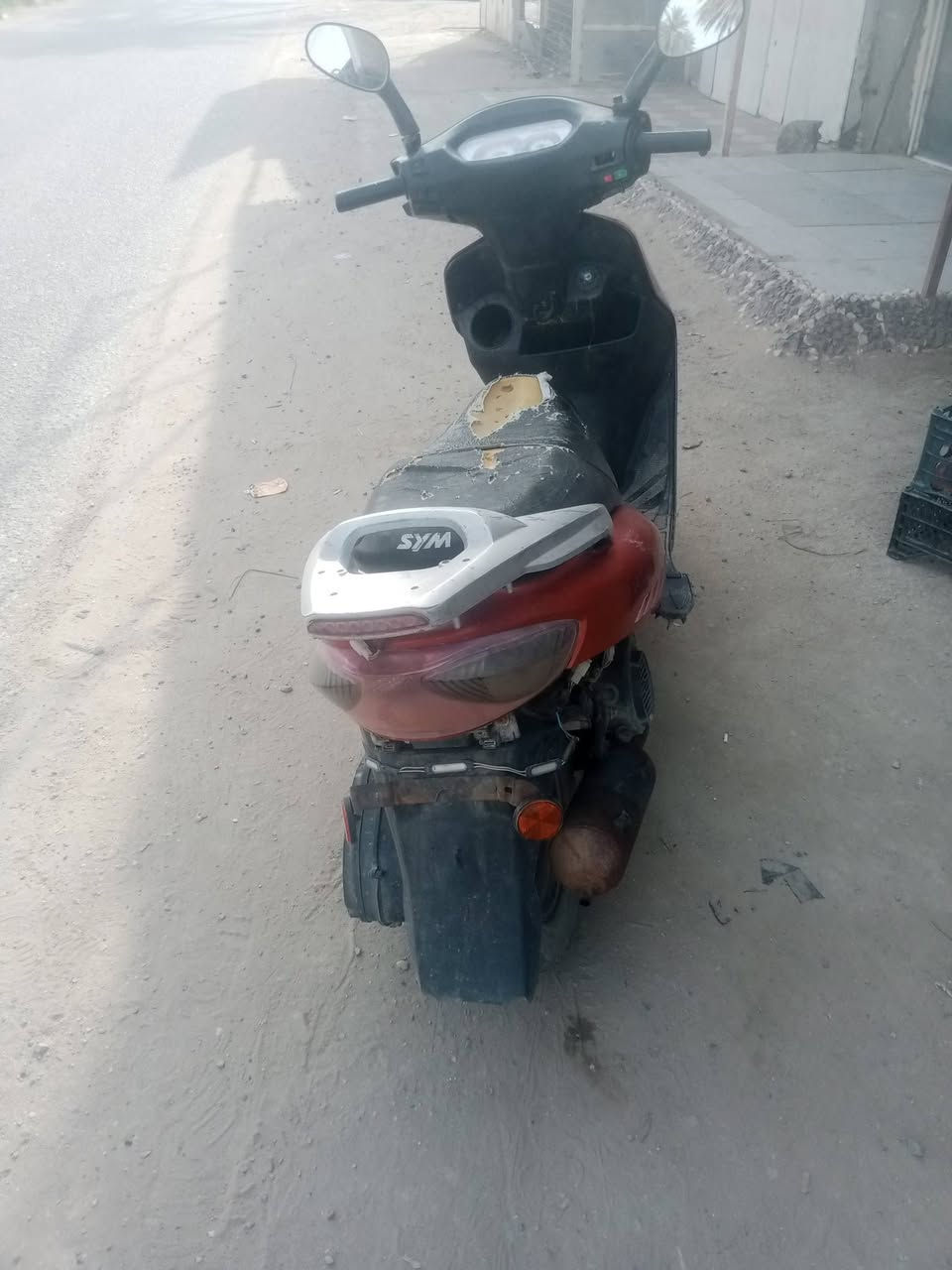 للبيع فراشه العنوان كربلاء الحسينيه 
السعر 200وبيه مجال الاتصال ***********
