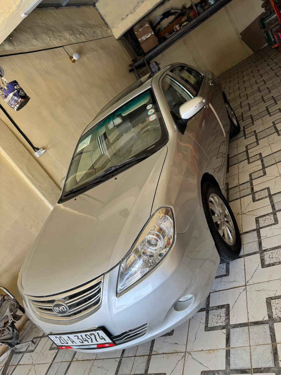 بي واي دي جي 3 (2013 )البيع او مراوس السعر 55 صبغ عام اثر جراد مكينه هونده ياباني كير عادي صدر امامي خلفي كله جديد تخم تاير دواخل جديده مواصفات فتحه بصمه تشغيل وأبواب نضام ترحيب كهربائيات ماملعوب بيهن السيارة جاهزة الاخير خير من الله كبل الشارع مكاني ديالى الخالص رقم الهاتف ***********///***********
