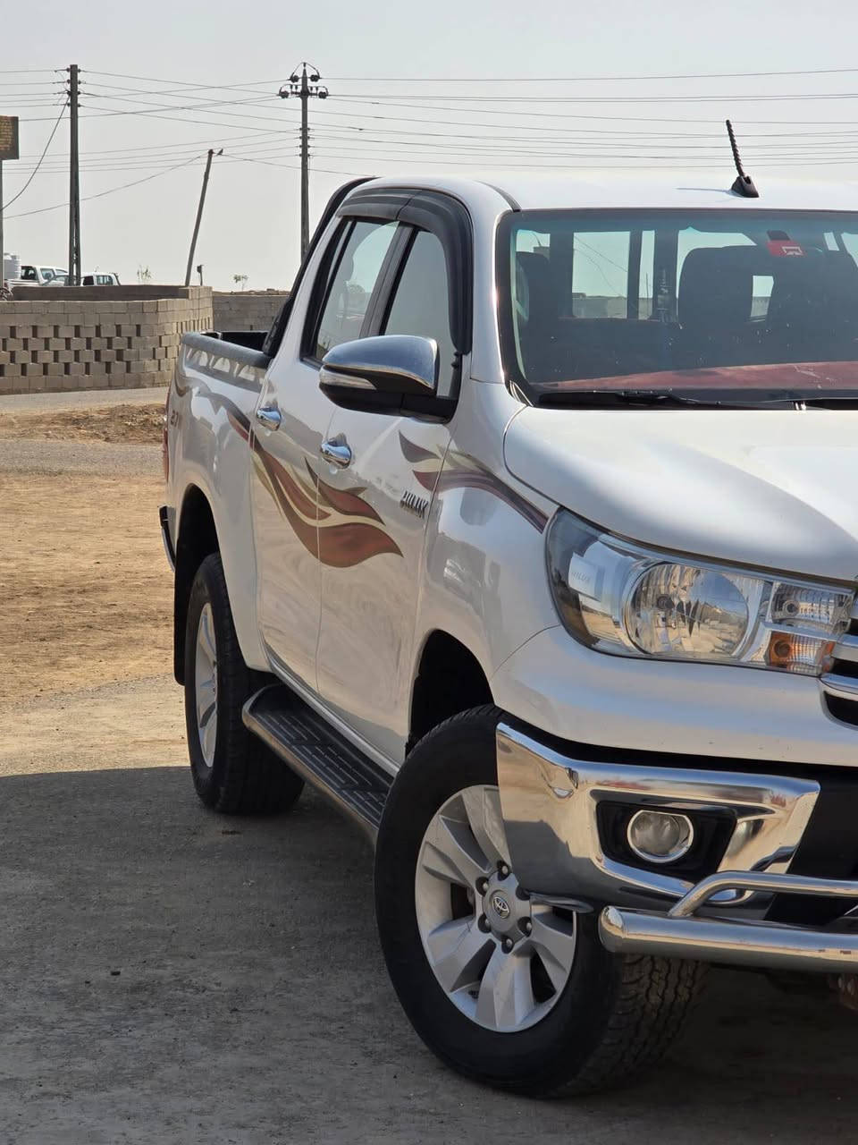 فور ويل 2020 للبيع
كويتي رقم ميسان سنويه 2028
گير عادي  
تحكم ستيرن  شاشه بلاد شاحن واير ليس
ماشيه 190الف 
***********
***********
