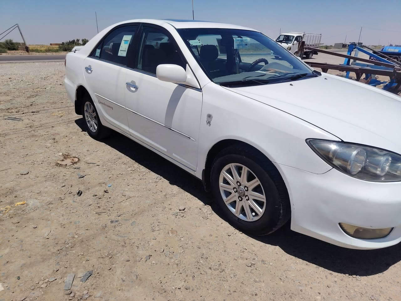 للبيع كامري موديل 2005 رقم سنوية أربيل شرط تحويل مابية اي نقص جاهز مكان ديالى ناحية ***********

