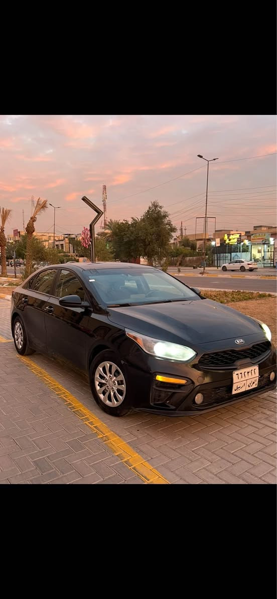 السلام وعليكم كيا فورتي 19

فورتي 2019

المحرك2000دوش 

مواصفات نص فول شاشه كار بلي
تبريد بيانو  منفصل
تحديد مسار 
قياده ذاتيه
كامره دواره 
رادار امامي وخلفي
3أنظمة قياده ايكو نورمل سبورت
شاشه اعطال
منظومه زنون لد
كشنات مخمل
وباقي مواصفات معروفه

صدر ومنظومه تبريد  وكير ومكينه كامل
بدون نقص السياره 

الحادث: بدون أيرباك قطعه1 وحده صبغ فقط بنيد سطحي بدون قطره داخل

رقم اربيل تحويل او وكاله 

السعر127بيه مجال بسيط جداً

مكاني بغداد حي الجهاد
*********** بغداد, العراق
