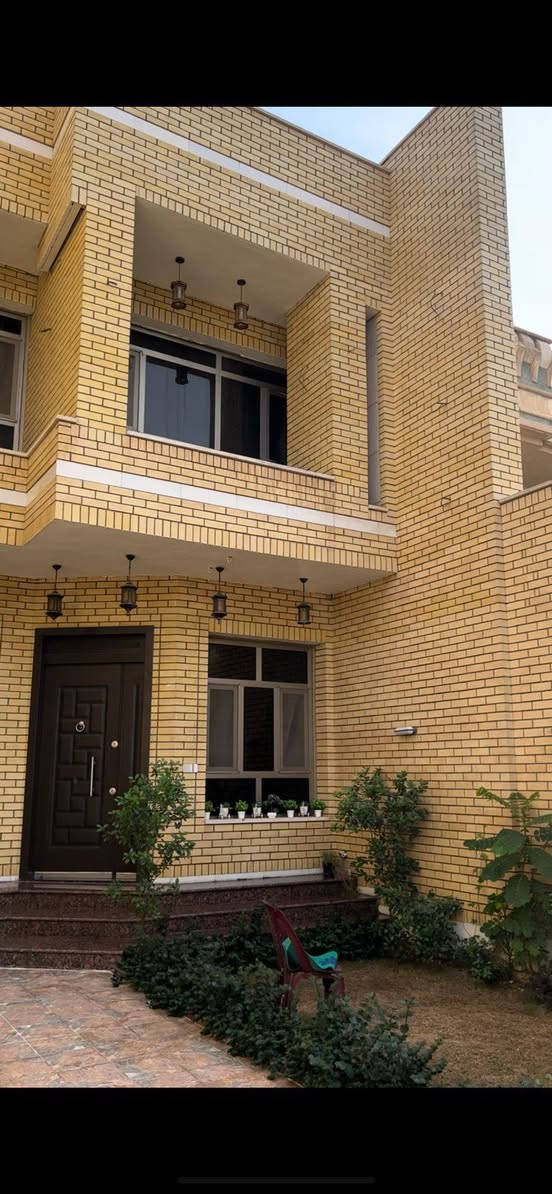 الحمدالله تم اكتمال موقع بلديات بمادة جف قيم مع تطعيم مرمر 
مستعدون لعمل كافة الواجهات ولديكورات بمادة جف قيم
 ول مرمر وعمل الباربكيو اخوكم مقتدى /***********
