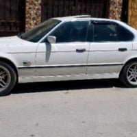 بي ام دبليو E34 • ١٩٩٠ • أربيل
