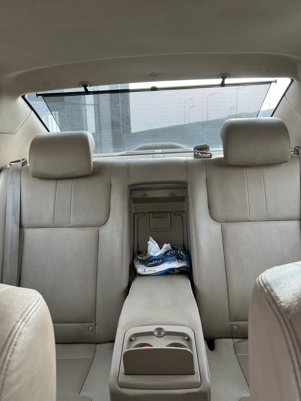 للبيع
امكراند 2013
السيارة بدون قطره صبغ
1-سلايت جام طكتين
2-اربعة جامات اوتو
3-مقاعد جلد+لونين
4-بردة خلفية بلادية
5- مرايات كهرباء 
السيارة جديدة وبلادية وبلا اي نقوصات 

كير +محرك درجة اولى شرط
تبريد شغال+تدفئة شغال
تايرات جديد 

رقم جديد
سنوية جديدة

السيارة شرط التحويل

المكان نينوى

السعر (85) وبيها مجال 

***********
***********
