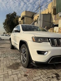 جيب شيروكي 2020 فول موصفات ماعده فور ويل فتحه شاشه جبيره كشنات جلد + ك...