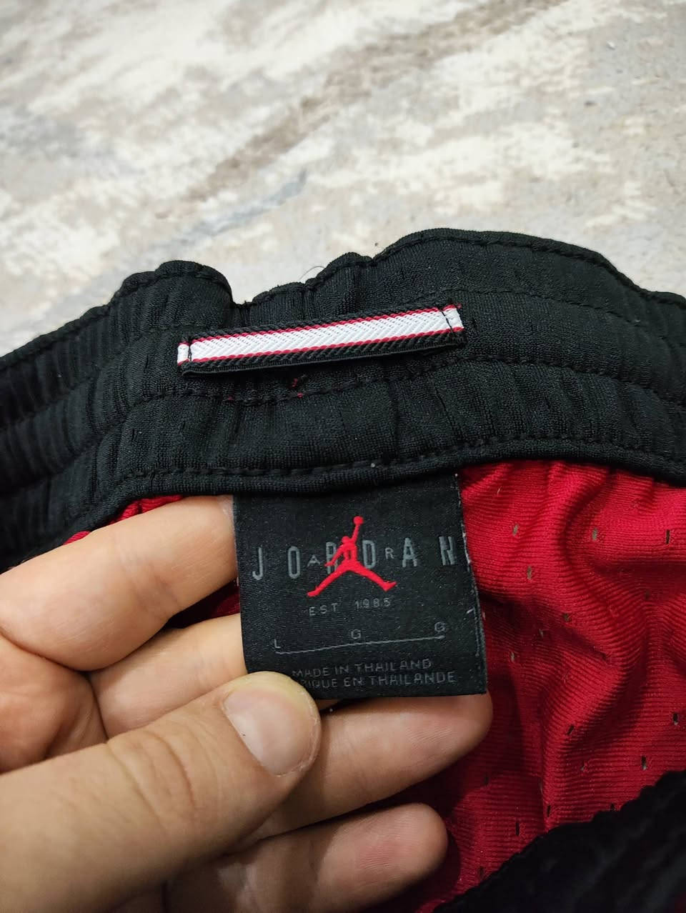 NIKE JORDAN ✔️✔️
باله اوريجنال 💯💯 
النظافة 💯💯 
L القياس 
يتوفر توصيل لجميع محافظات العراق 🚙


**إذا كنت صاحب هذا الإعلان وتريد حذفه لأي سبب، رجاءا أرسل رسالة إلى الدعم الفني**