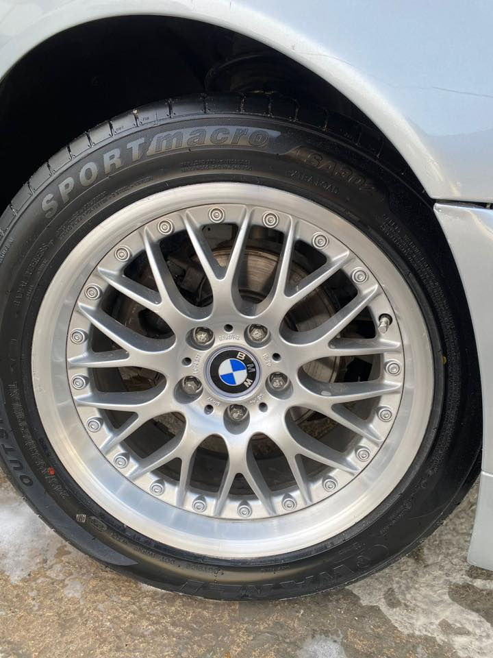 السلام عليكم من رخصة الادمن المحترم
صقر موديل1997 528 تك فانوس

لون سلفر 

السياره جاهزه من جميع النواحي

صدر امامي خلفي 

تخم تاير 

باتري جديد 

مكينه كير خير من الله 

صبغها جديدة بدون حادث السياره حتى حجر الصالنصة موجود 

سلايت روف

داخل عسلي شاشة بدل المسجل تاب 

داخل صاج كشنات كهرباء السايق والصدر حتى وسادة الرأس كهرباء 

حتى العدة بالجنطة كامله 

لايتات عالي ناصي والبلوجكتر  لد نهار ضمان سنتين والصور ضالمته لسيارة بالشوف احلا 

رقم انبار 

اخوان اني مكلف بالنشر 

رقم الهاتف ***********

السعر 92 وبيها مجال
